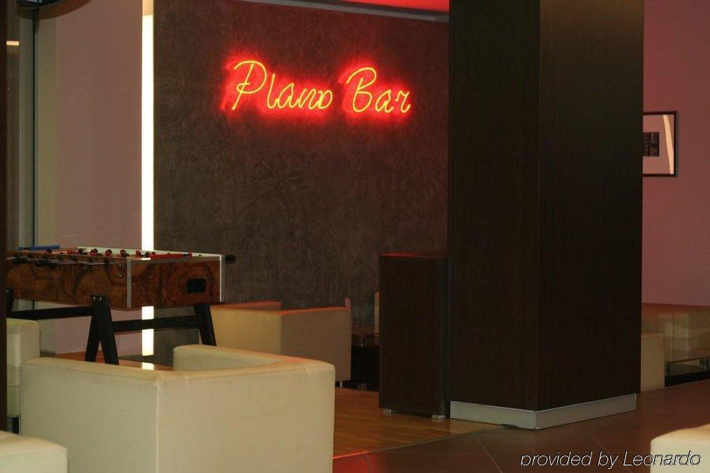 Kendros Hotel Plovdiv Extérieur photo