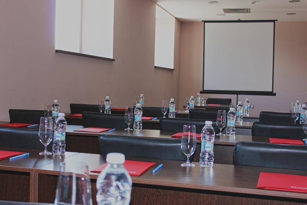 Kendros Hotel Plovdiv Extérieur photo
