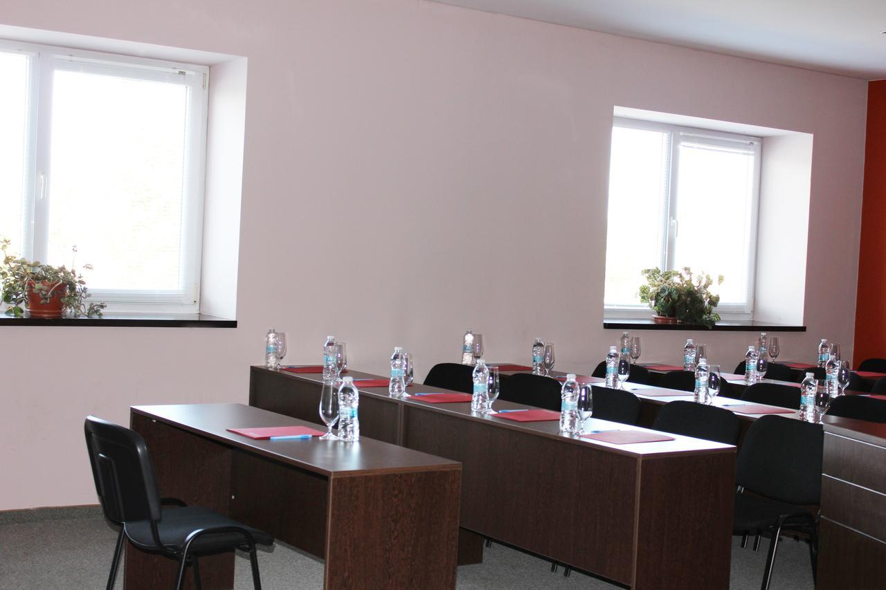 Kendros Hotel Plovdiv Extérieur photo